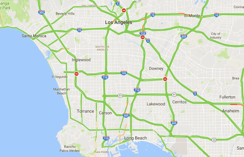 Illustration for article titled Horrifying LA Traffic Jam Once Again Creates Beautiful Holiday Light Display
